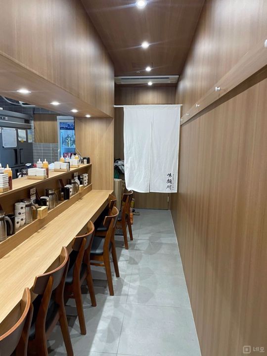 서현역 역세권, 유동인구 많은 서현동 음식점 매물의 2번째 사진