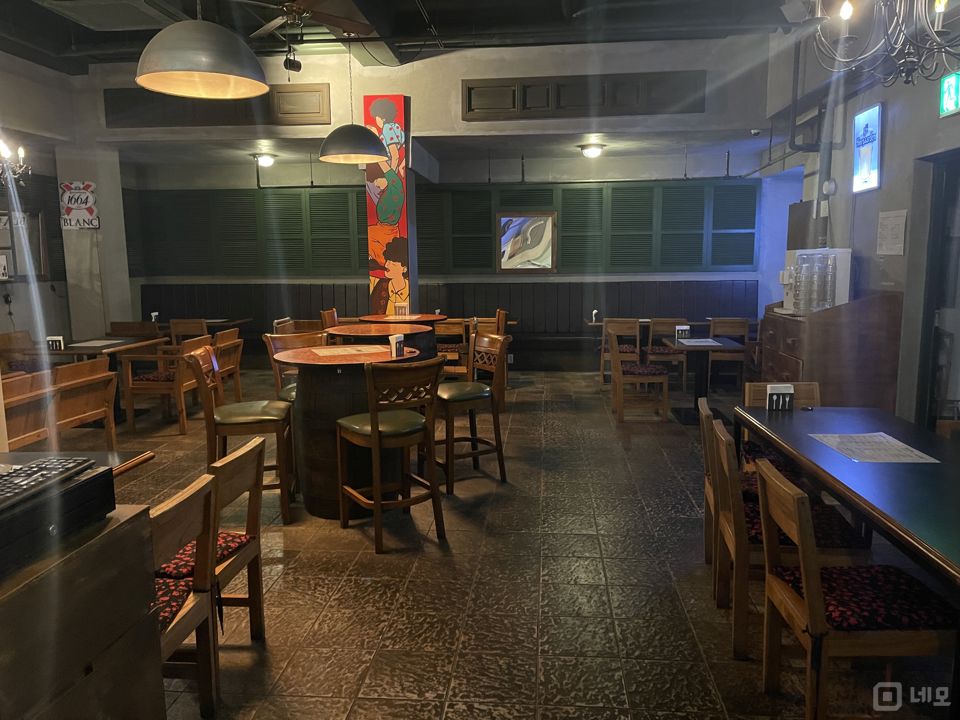 명일동 역세권, 명리단길 내 맥주호프점 매물의 1번째 사진