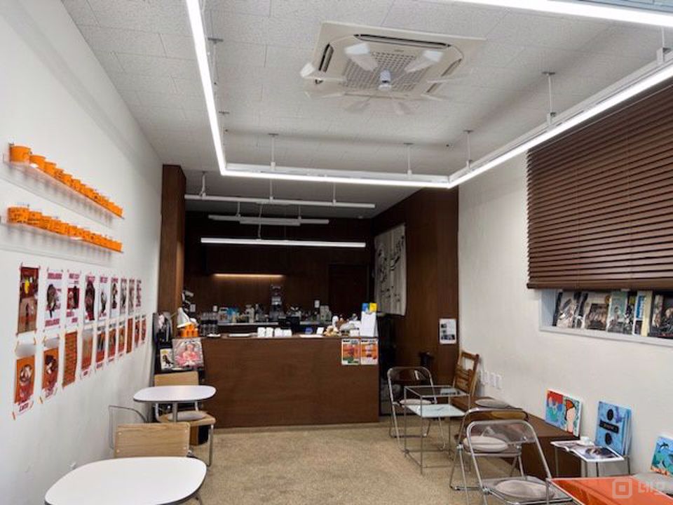 트랜디한 인테리어 완비, 유동인구 많은 매탄동 카페 매물의 1번째 사진