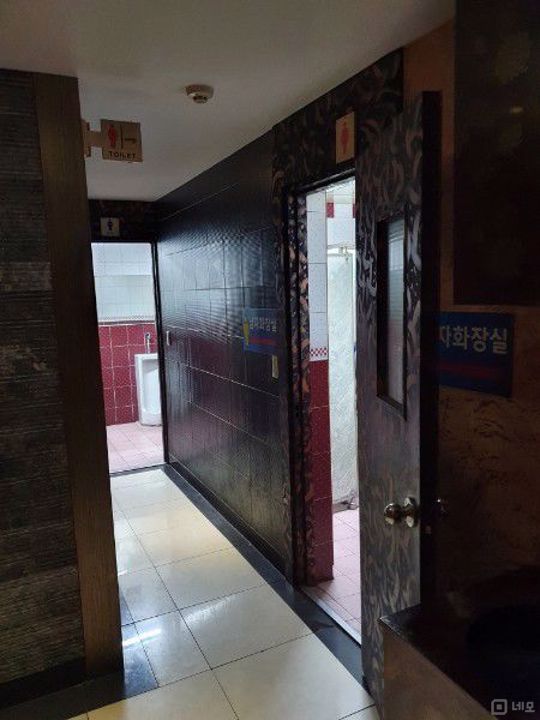 번화가 상권, 유동인구 많은 중동 노래연습장 매물의 5번째 사진
