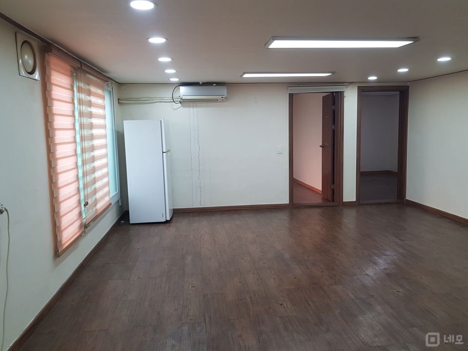 평수대비월세파격저렴내부화장실냉난방기싱크대냉장고옵션보안완벽 개인사무실 추천 매물의 1번째 사진