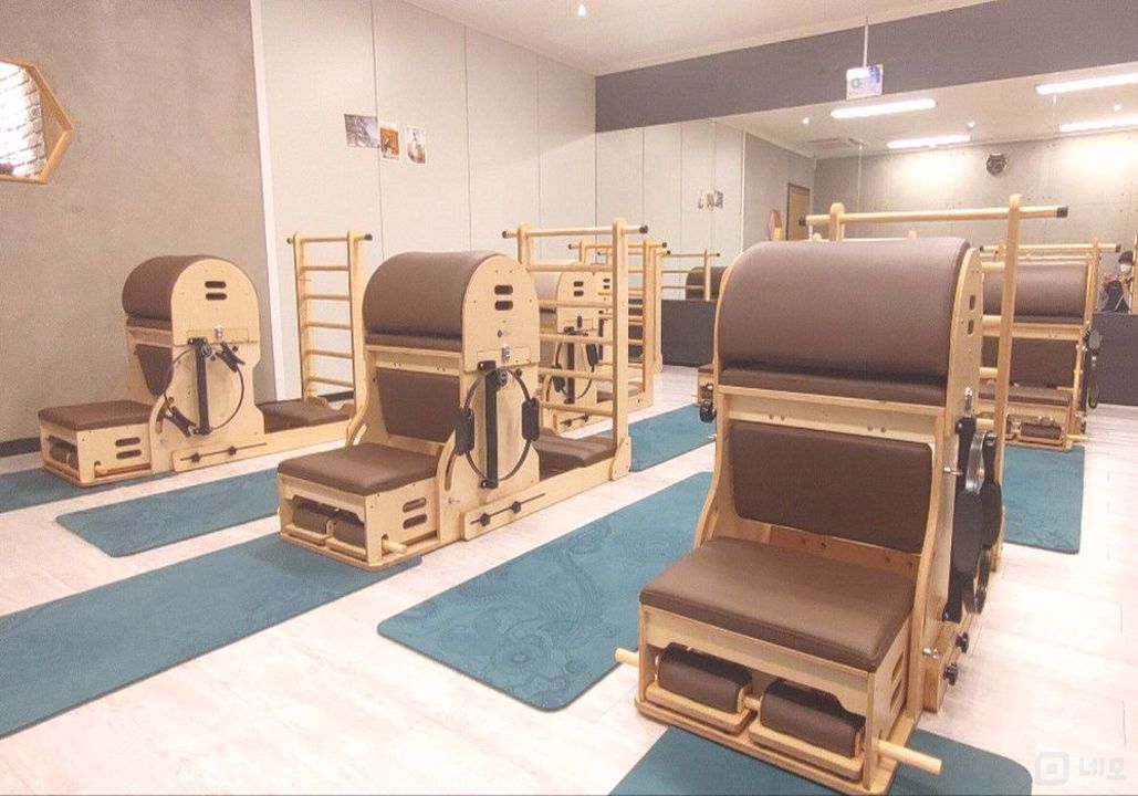 매탄동 매출 좋고 시설 완비 된 필라테스 매장 매물의 1번째 사진