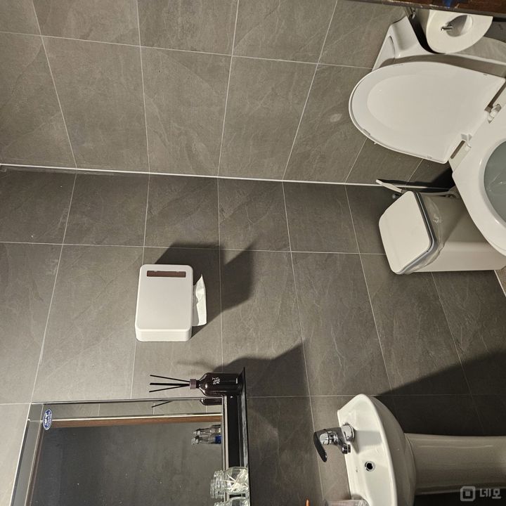 해방촌 초입 넓은 야외 공간과 신축 시설을 갖춘 1층 상가 임대 매물의 7번째 사진