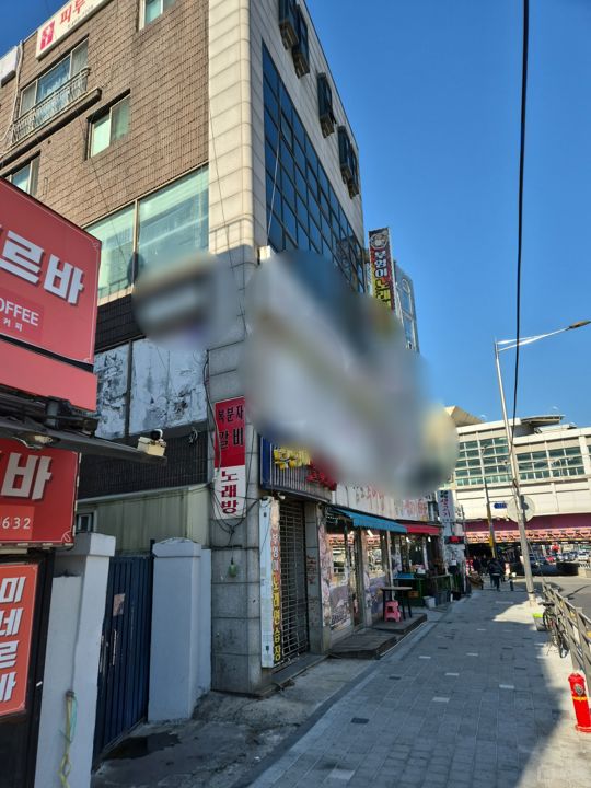중화동 복합상권에 위치한 뷰티샵 매물의 6번째 사진