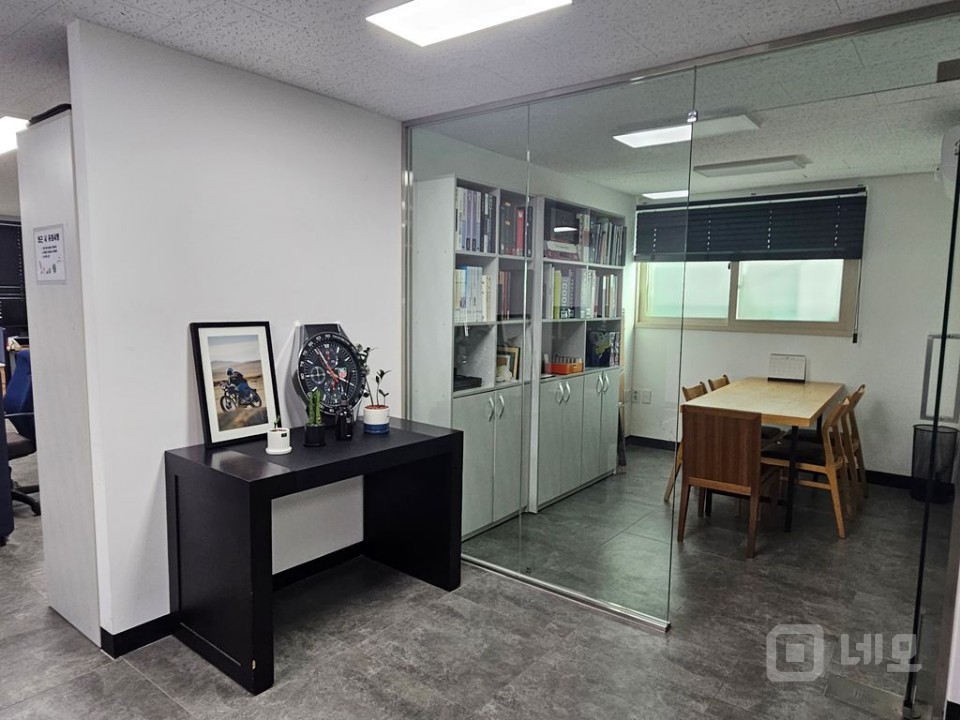 쾌적한 사무실 매물의 4번째 사진