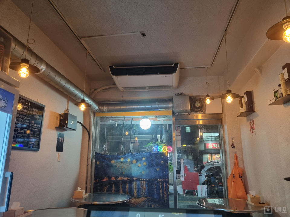 중곡동 중곡역 역세권, 깔끔한 인테리어, 단골 고객 많은 실내포차 매물의 3번째 사진