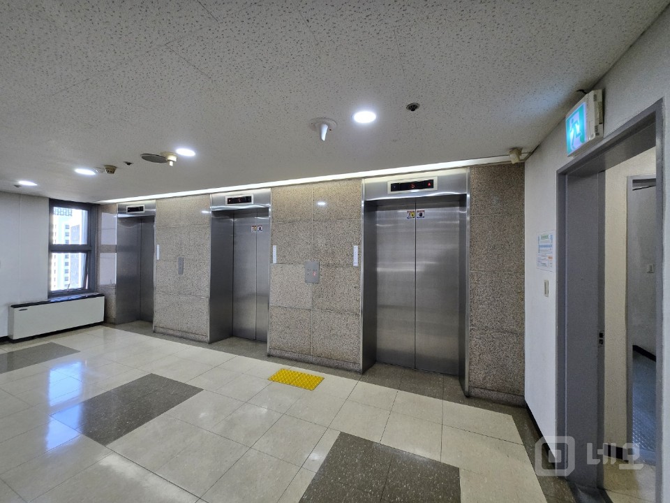 인사동 대일빌딩 월세/종로3가역5번출구 매물의 4번째 사진