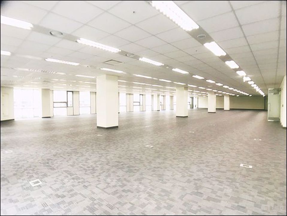 ●경의중앙수색역1번 출구에서 798m위치! 대형 프라임급 사무실 임대 매물의 3번째 사진