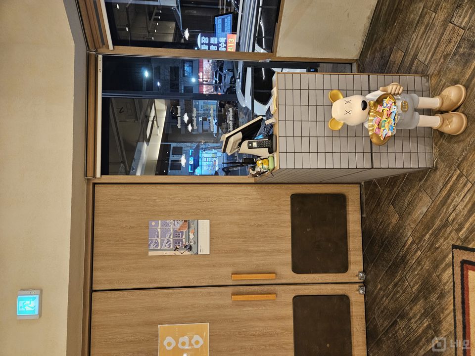 깔끔한 인테리어 완비, 동탄호수 공원뷰가 멋진 송동 음식점 매물의 4번째 사진