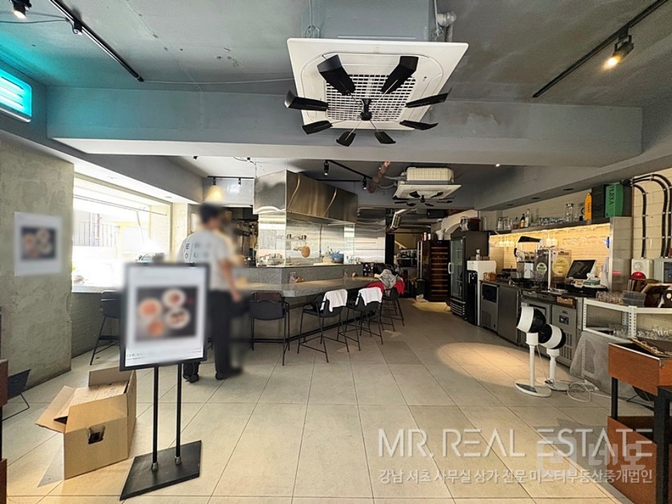 압구정로데오역 무료2대 S급인테리어 복층 도산공원 ACE 매물의 2번째 사진