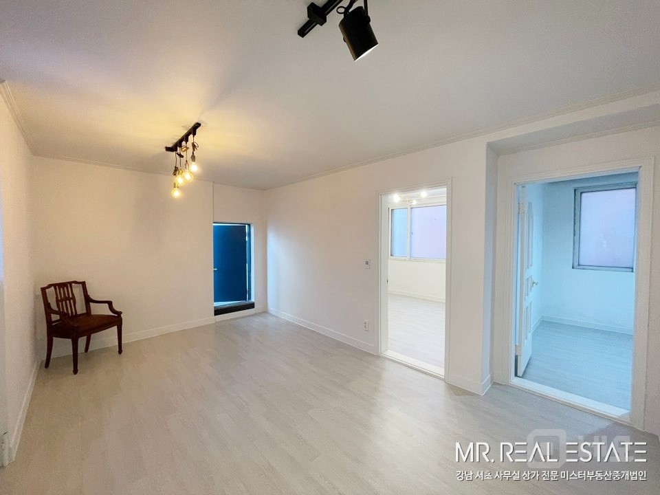 논현초옆.인테리어ACE.사무실.상가.모두환영 매물의 1번째 사진