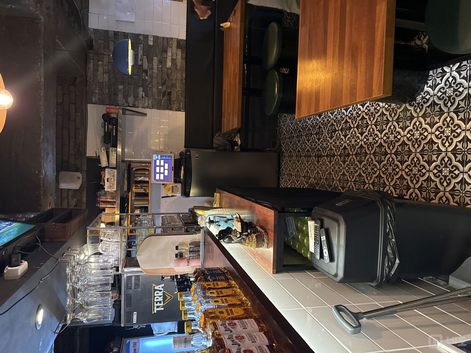 당산동3가 유동인구 최상, 깔끔한 인테리어 요리주점 매물의 3번째 사진