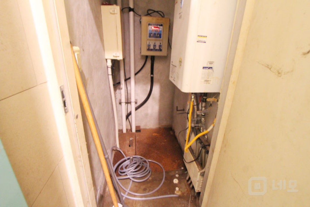 ● 나 스튜디오에요 하는 공간 입니다 ~~ 지하 스튜디오 시설 완비 !! 매물의 18번째 사진