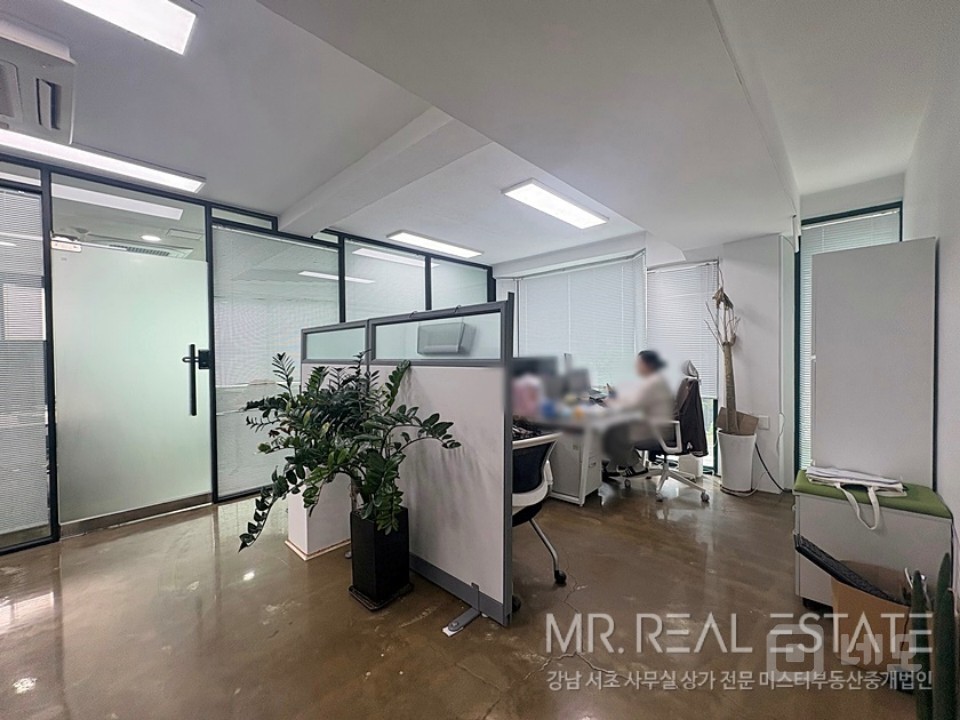 논현학동 더블역세권 무료2대 엘베有 가성비甲 매물의 7번째 사진