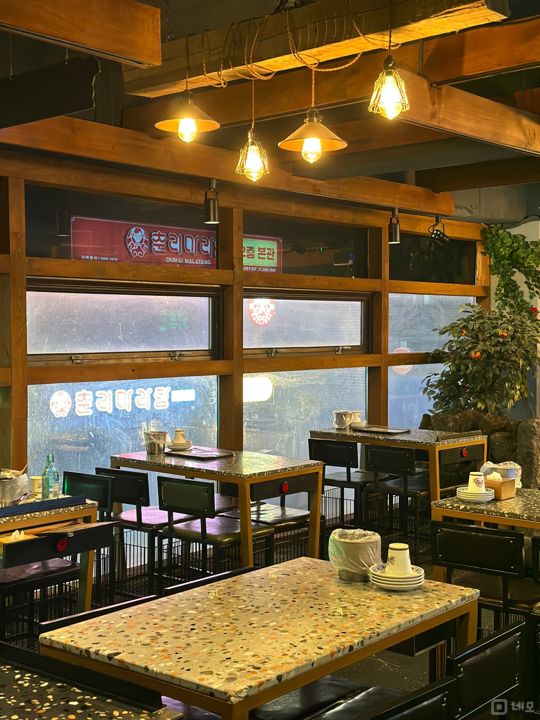 관악구 봉천동 위치좋은 2층 주점 임대 매물의 1번째 사진