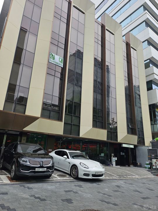 서울 강남구 논현동 도산대로 대로변 사무실 임대 매물의 5번째 사진