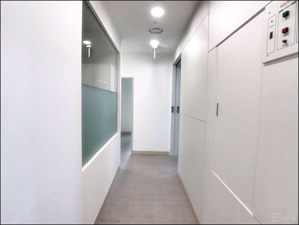 ▣3호선 압구정역 도보 4분 이내 위치! 대로변 인프라 최고급 사무실▣ 매물의 14번째 사진