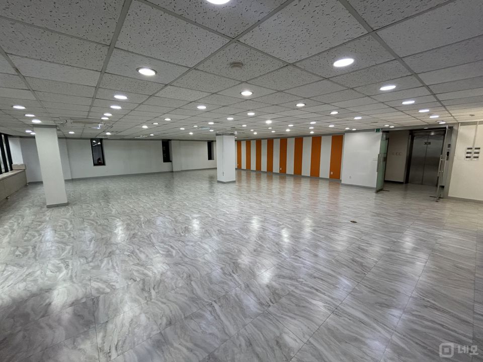 강남역 뱅뱅사거리 깔끔한 오피스 매물 매물의 5번째 사진