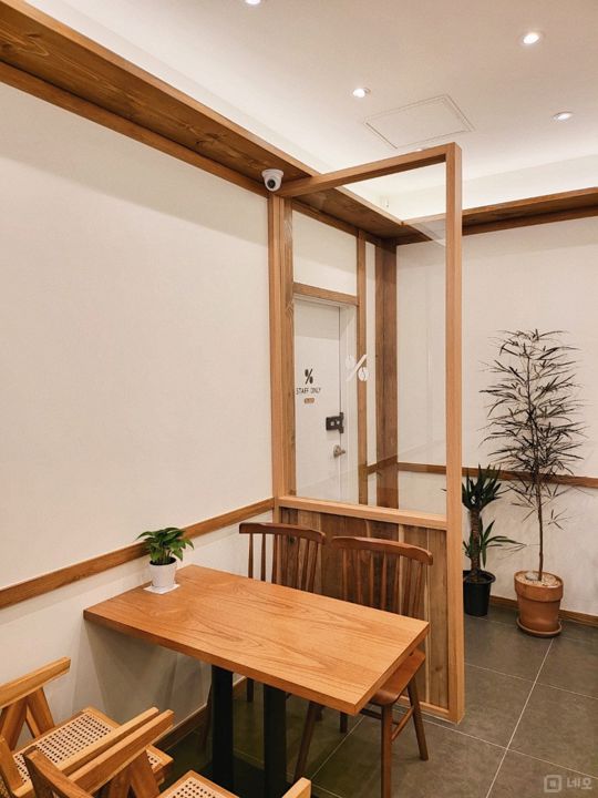 곡반정동 주거지역 위치, 유동인구 많은 도로변 1층 카페 매물의 4번째 사진