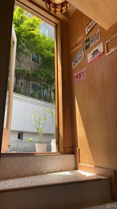 매봉역 역세권, 깔끔한 인테리어 완비된 도곡동 1층 카페 매물의 5번째 사진