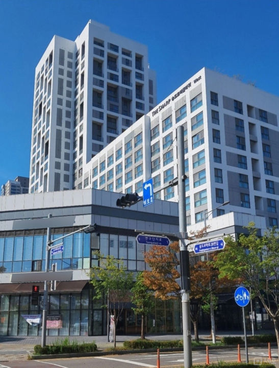 테크노파크역 인근, 송도동 번화가에 위치한 1층 상가 매물의 8번째 사진