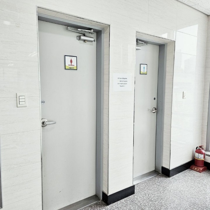 25p 통창 건물, 브런치카페, 커피숍, 다양한 업종 추천 매물의 7번째 사진