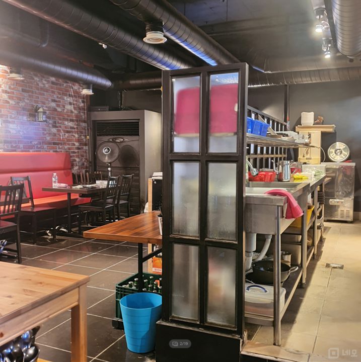 신림동 서울대벤처타운역 역세권, 매출 잘 나오는 샤브샤브 전문점 매물의 3번째 사진