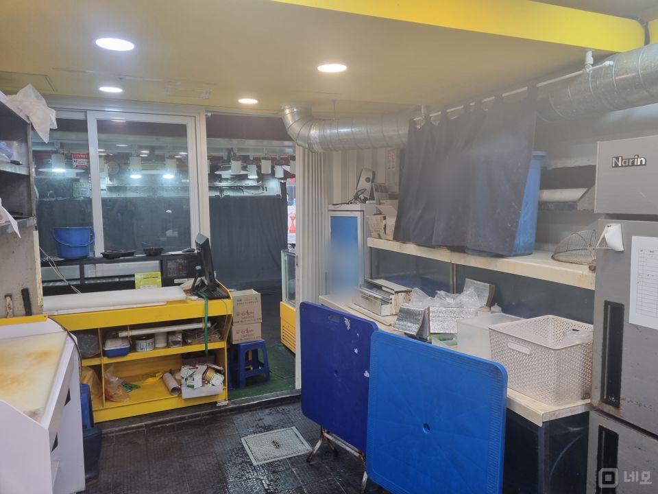 역곡동, 역곡상상시장내 유동인구 많은 메인거리 수산물 매장 매물의 3번째 사진