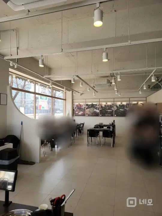 동두천 cgv 맞은편 가게 통으로 양도합니다. 매물의 1번째 사진