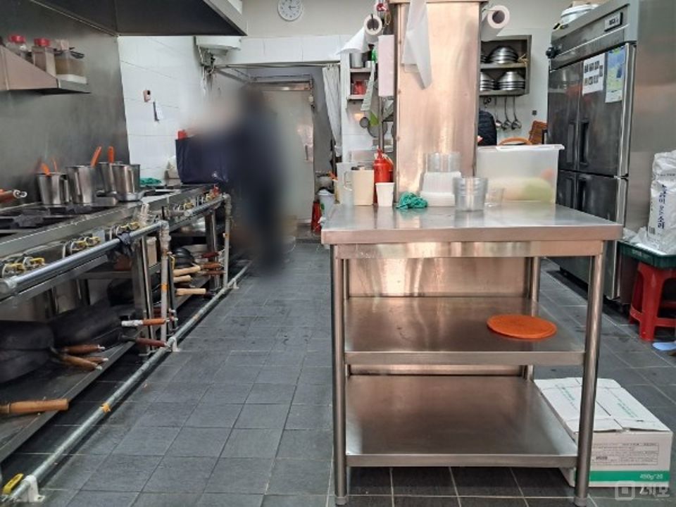 검암동 아파트단지 앞 상가 1층 반찬집 매물의 4번째 사진