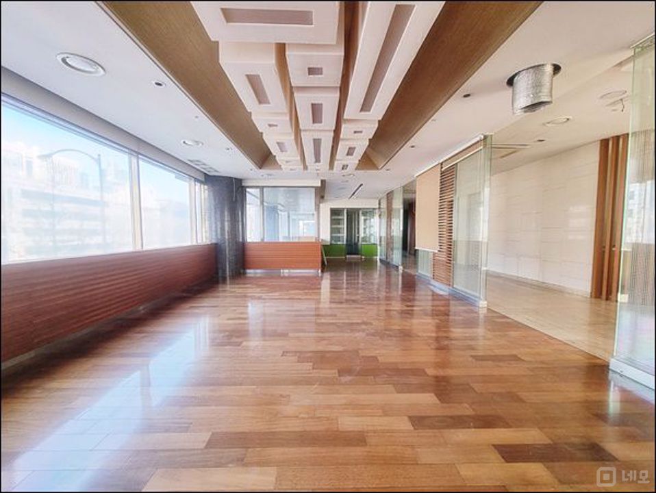 ▣2호선 서초역 도보 1분 이내 위치! 대형 프라임 사무실 임대▣ 매물의 4번째 사진