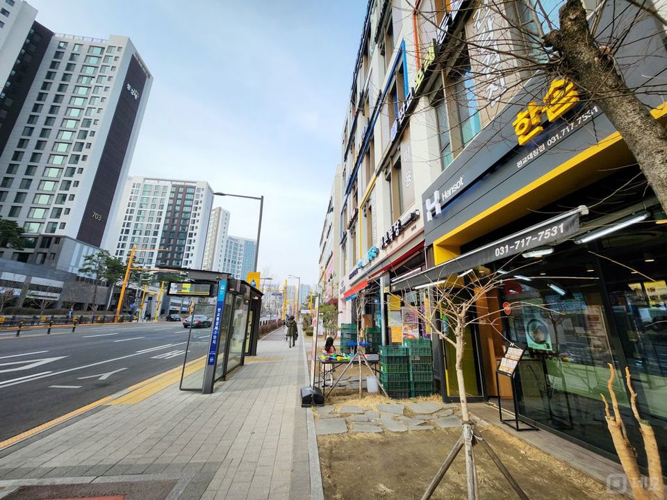 l 한솥도시락 l 파격권리양도 l 항아리상권 l 안정적매출 l 급매 l 매물의 7번째 사진