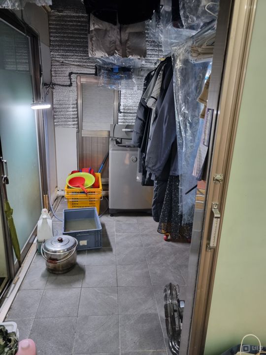 신림동 시설양도 가능한 세탁방 매물의 4번째 사진