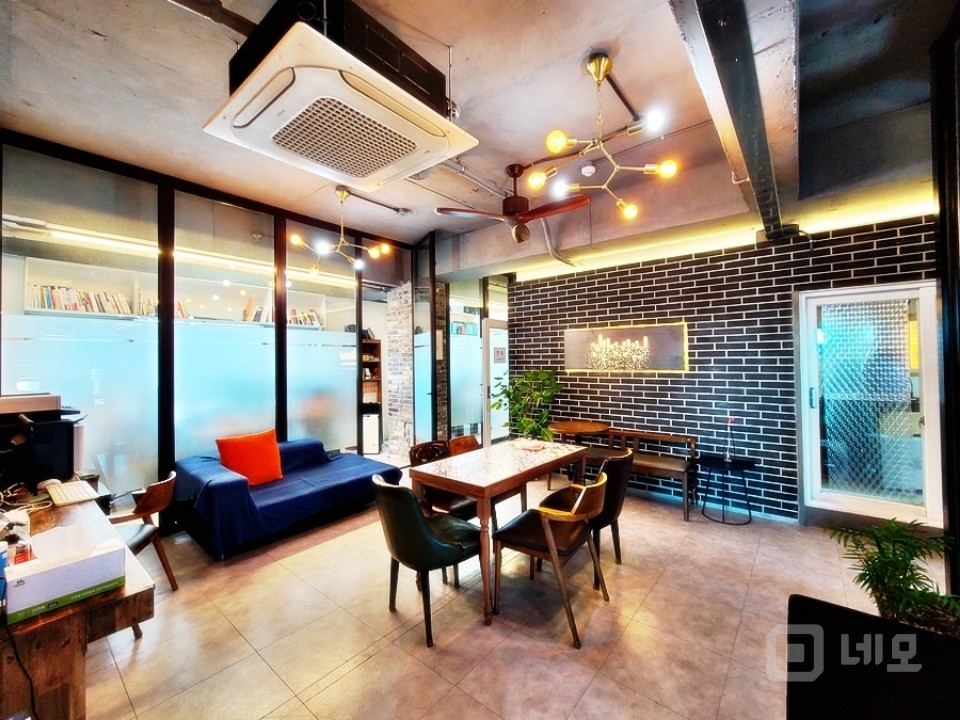 JS 지정 주차 2대 방음시설 완비 녹음실 임대 매물의 17번째 사진