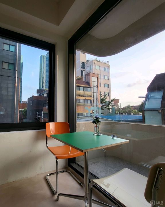 성수동 뚝섬역 역세권, 입소문 듣고 찾아오는 바 매물의 4번째 사진