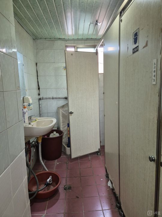 신당역2분.숙녀복공장.3층공장 매물의 8번째 사진