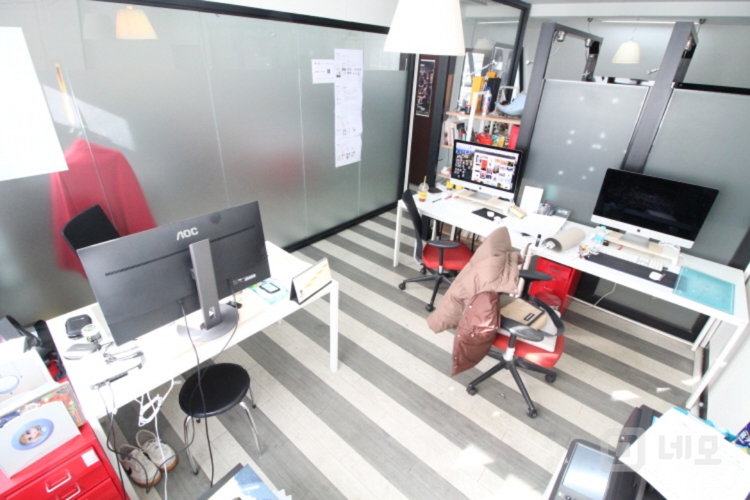 ㅣ실매물&실사진ㅣ가성비최상ㅣ채광우수ㅣ코너건물 가시성 우수ㅣ빠른계약 예상ㅣ 매물의 2번째 사진