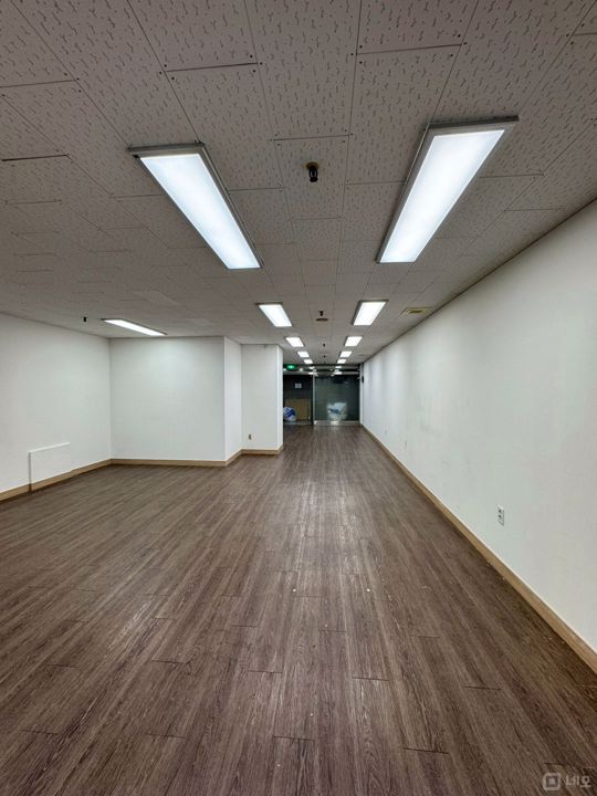 예술회관역 인근, 즉시입주 가능한 구월동 사무실 임대 매물의 2번째 사진