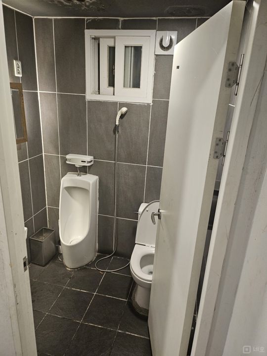 선릉역 주택가 상권에 위치한 대치동 상가 임대 매물의 4번째 사진