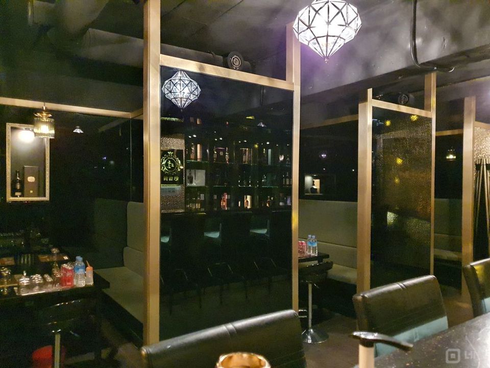 구리 꽃길 중심 유흥상권 바(BAR) 임대 매물의 2번째 사진