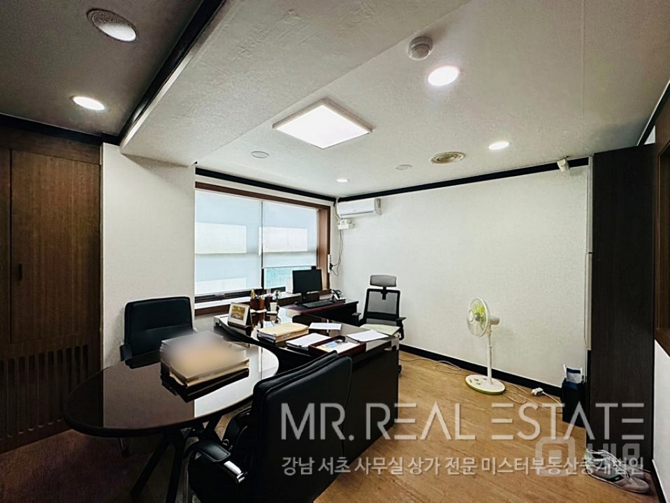 ★세무.변호사.강추★대법원바로옆.서초역1분.지정식주차.가성비ACE 매물의 9번째 사진