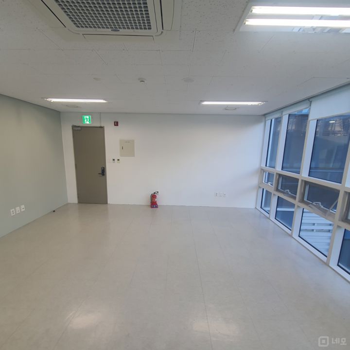 개별에어컨,코너양창 개방감 좋은 마곡나루역 사무실 커뮤니티시설도 있어요! 매물의 3번째 사진