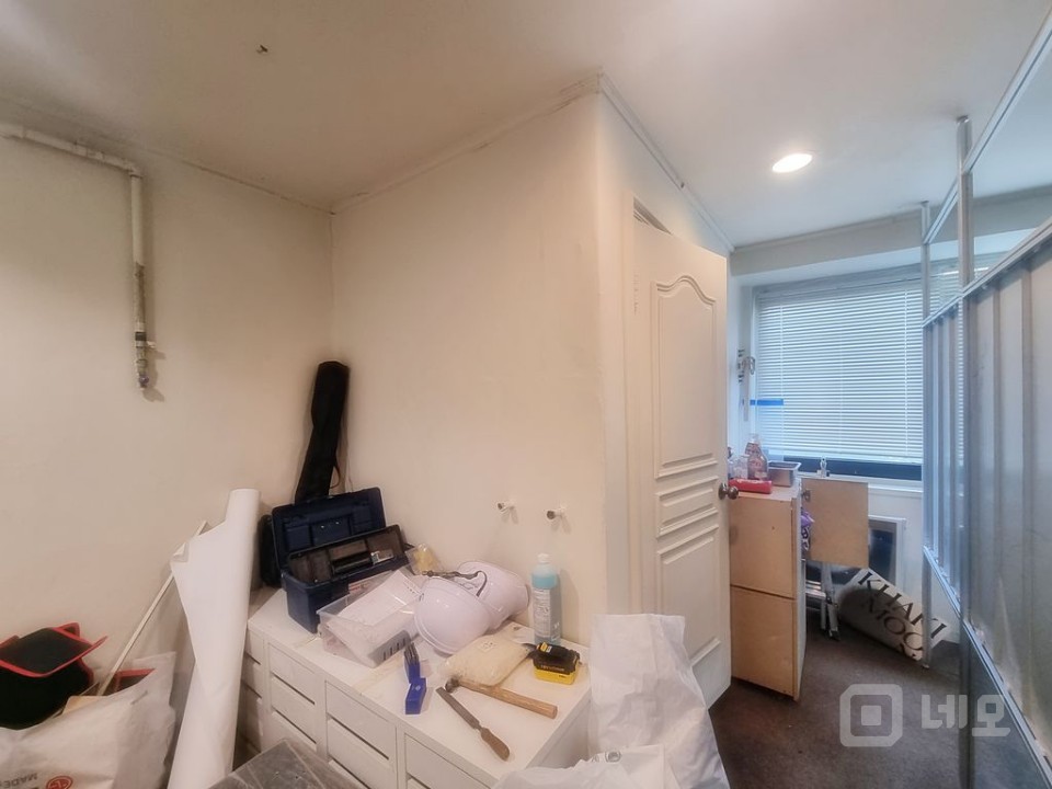 홍대 주차되고 바닥난방도되는 갓성비 사무실,작업실,연습실! 매물의 7번째 사진