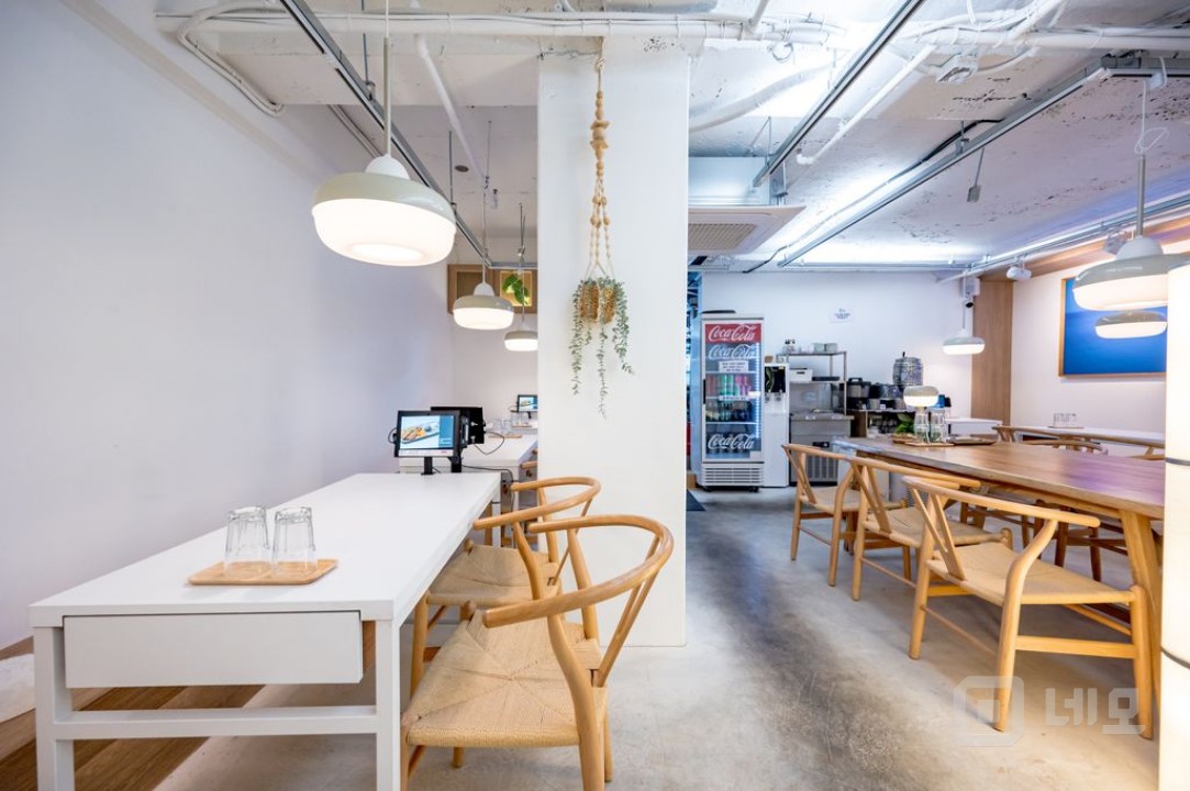 직장인 수요 풍부한 가로수길 이면 상가 매물의 4번째 사진