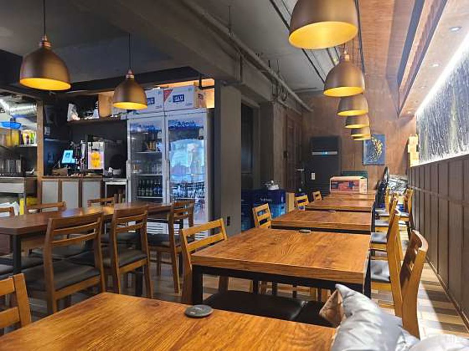 창천동 전수양도 가능한 이자카야 매물의 7번째 사진