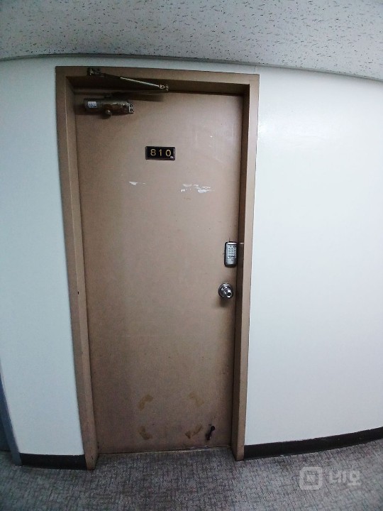 신논현역 도보4분 전망좋은 1,2인 사무실 매물의 1번째 사진