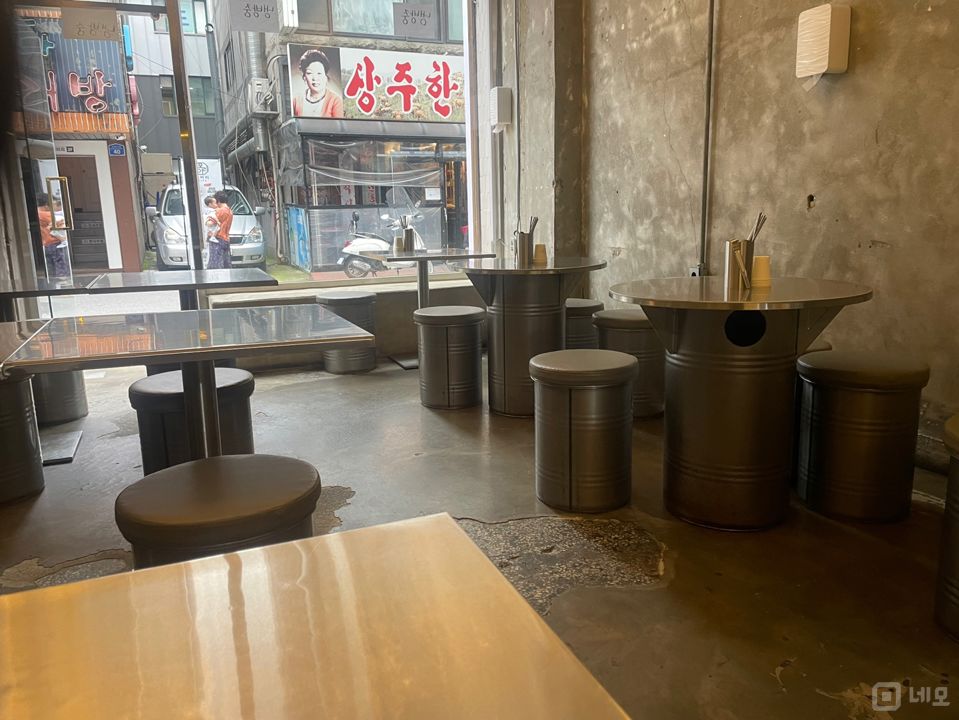 능동 군자역 역세권, 깔끔한 인테리어, 입소문 듣고 찾아오는 닭꼬치집 매물의 4번째 사진