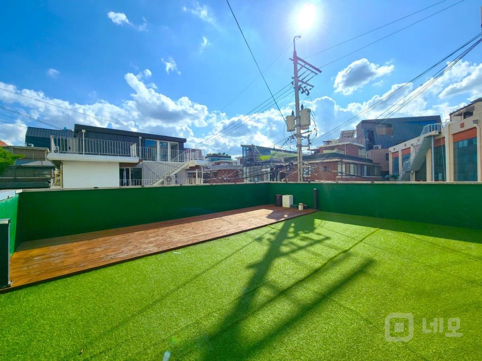 브랜드·스튜디오·교육시설 모두 어울리는 망원 핵심 입지 매물의 18번째 사진