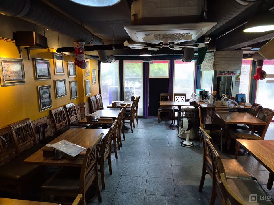 이촌동 단지내 상가에 위치한 요리주점 매물의 4번째 사진