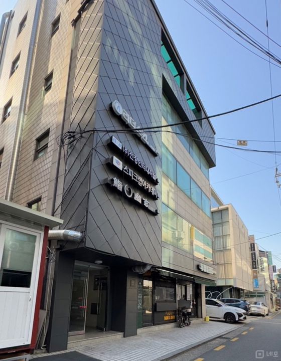 시설 집기 포함, 인테리어 완비된 신사동 오마카세 매물의 10번째 사진
